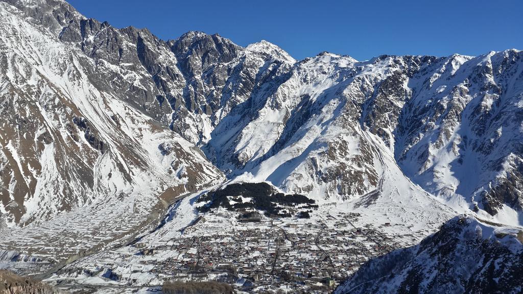 Panorama Kazbegi Hotel Екстериор снимка